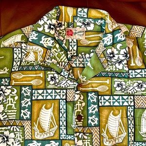 Hilo Hattie Aloha Shirt Used Size Large